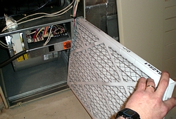 Changing furnace filter